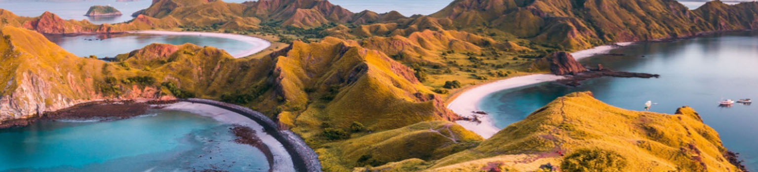 Banner Labuan Bajo